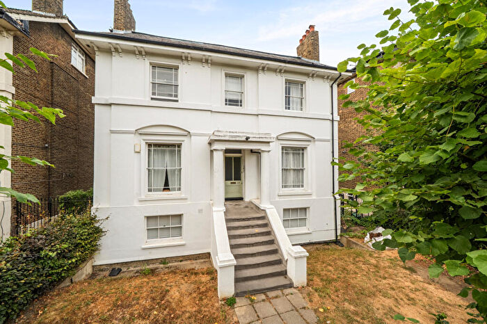 1 Bedroom Apartment For Sale In Sydenham Park, London, SE26