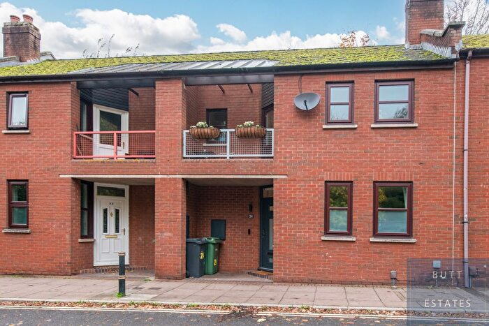 3 Bedroom Terraced House For Sale In Exe Street, Exeter, EX4