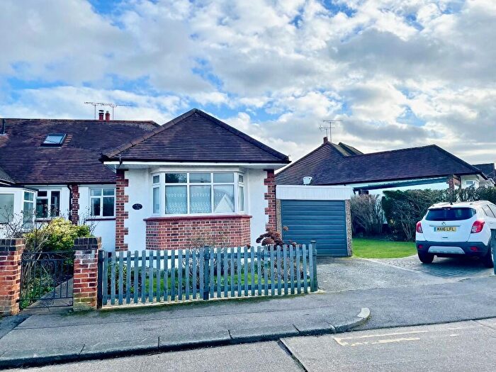 3 Bedroom Bungalow For Sale In Highlands, Leigh-On-Sea, Essex, SS9