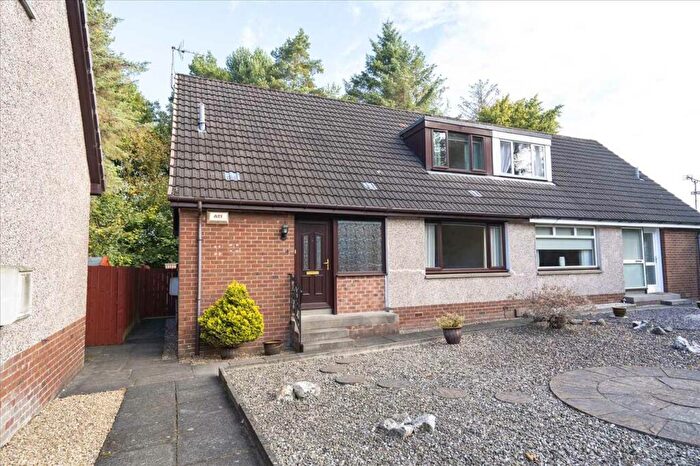 3 Bedroom Semi-Detached House To Rent In Finistere Avenue, FK1