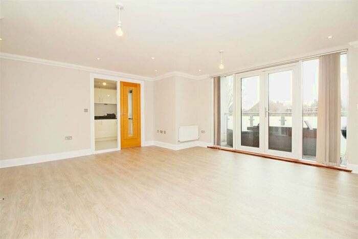 2 Bedroom Flat To Rent In The Arc, Stanmore HA7
