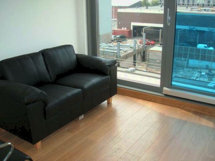 Flat To Rent In Citispace South, Regent Street, Leeds, LS2