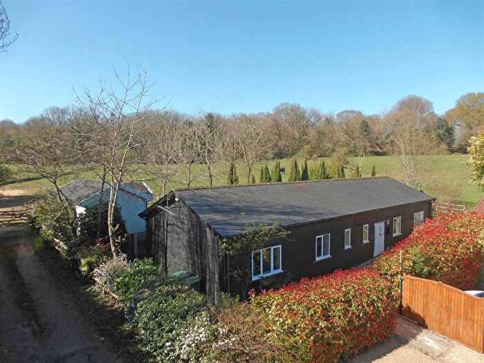 4 Bedroom Detached Bungalow To Rent In Waterhouse Lane, KT20