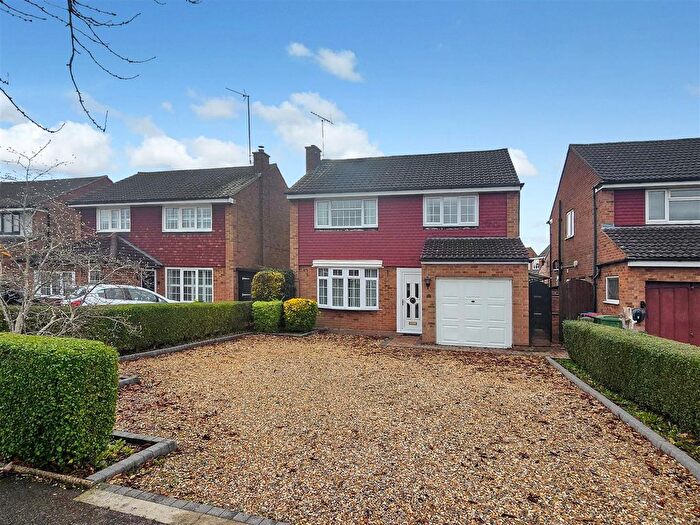 4 Bedroom Detached House For Sale In Rickley Lane, Bletchley, Milton Keynes, MK3