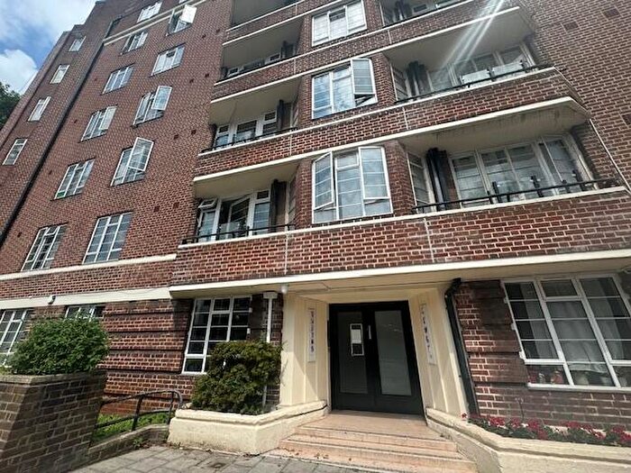 2 Bedroom Apartment To Rent In Queens Road, Clifton, Bristol, BS8