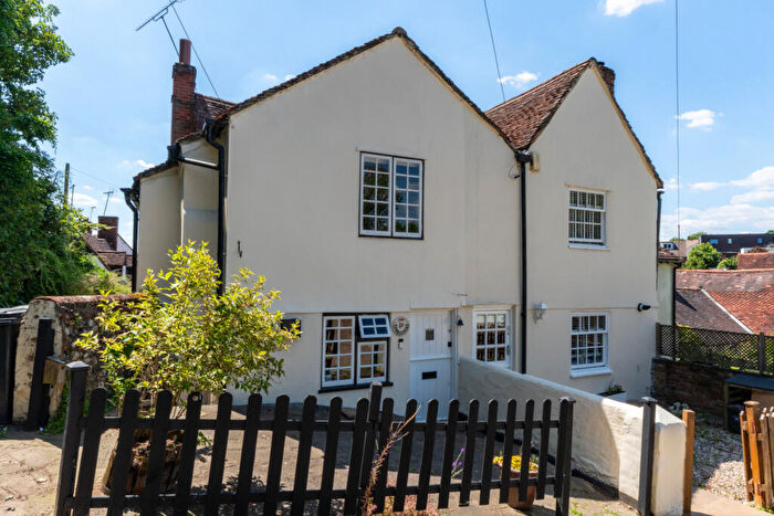 2 Bedroom End Of Terrace House For Sale In Grove Hill, Stansted, Essex, CM24