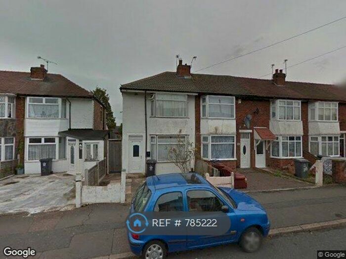2 Bedroom End Of Terrace House To Rent In Rosedale Avenue, Leicester, LE4