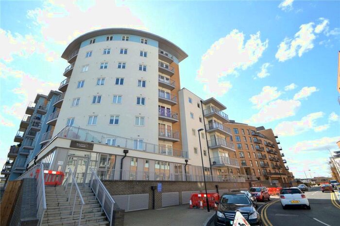 2 Bedroom Apartment To Rent In Whitestone Way, Croydon, CR0