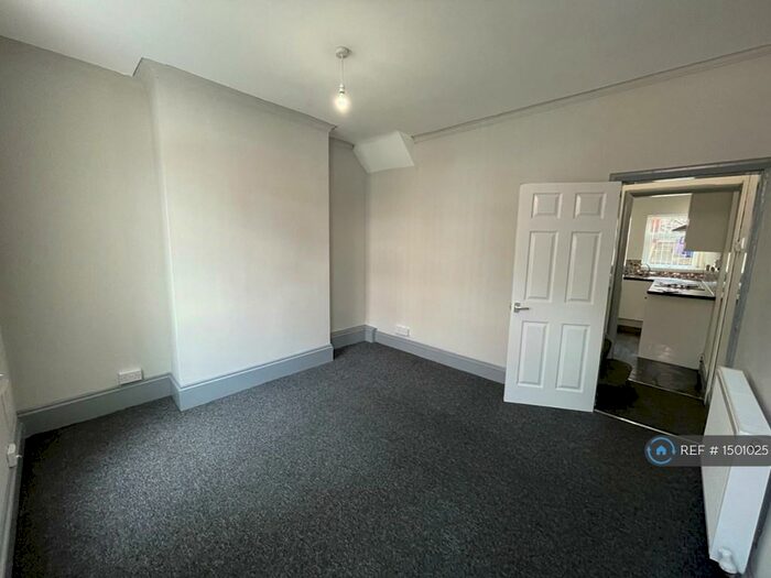 2 Bedroom Terraced House To Rent In Charles Street, Doncaster, DN1