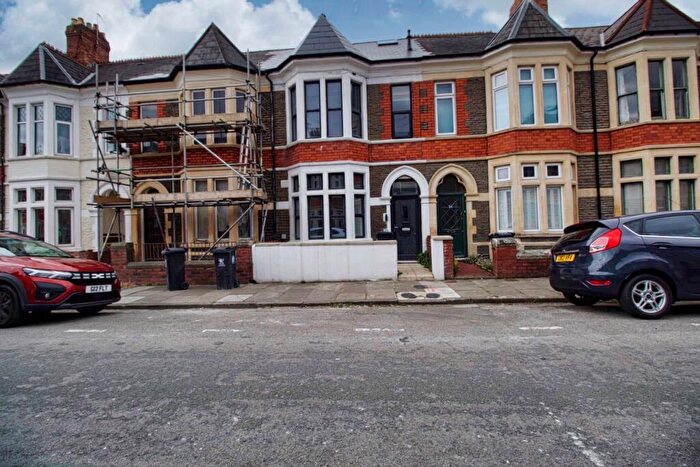 2 Bedroom Flat To Rent In Beda Road, Cardiff, CF5