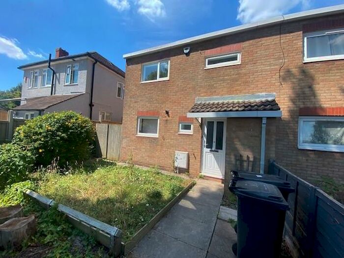3 Bedroom House To Rent In Cranberry Walk, Coombe Dingle, Bristol, BS9