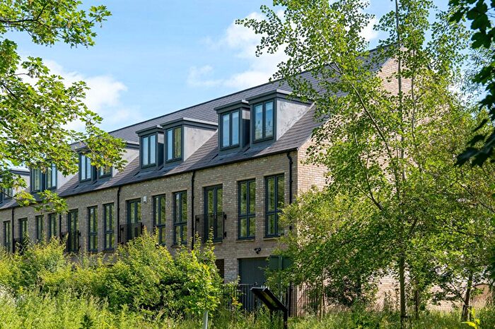 4 Bedroom End Of Terrace House For Sale In Baynhams Drive, Oxford, OX2