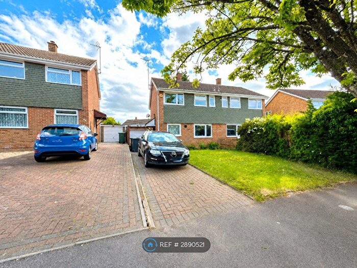 3 Bedroom Semi-Detached House To Rent In Spenlows Road, Milton Keynes, MK3