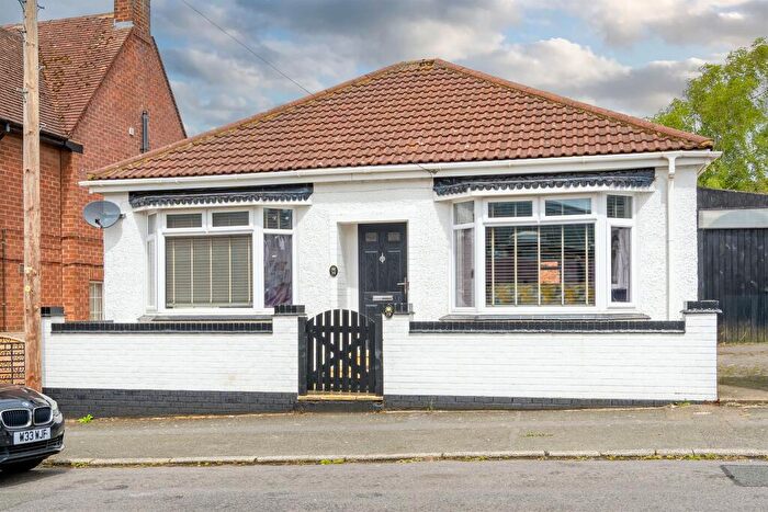 2 Bedroom Detached Bungalow For Sale In Sydney Street, Kettering, NN16