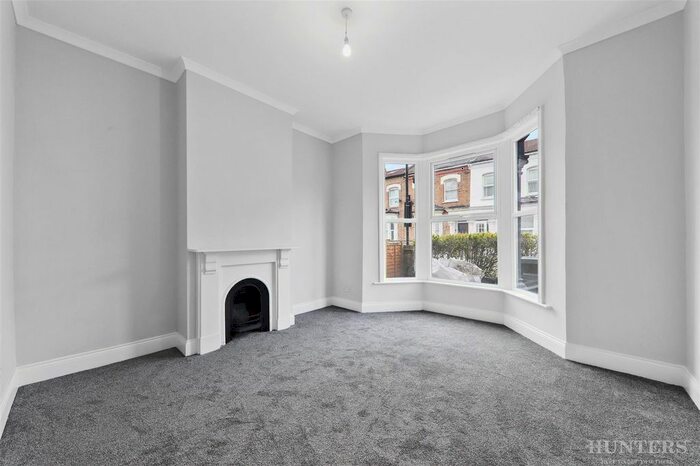 1 Bedroom Flat To Rent In Elsden Road, London, N17