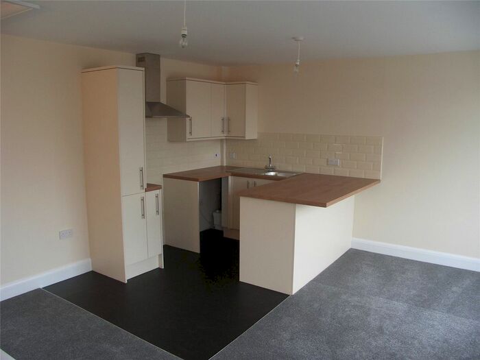 1 Bedroom Flat To Rent In Suttons Lane, Hornchurch, Essex, RM12