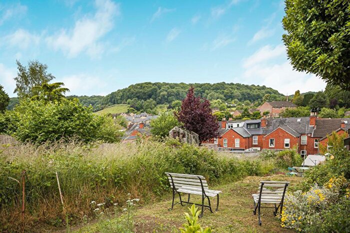 3 Bedroom Terraced House For Sale In Rosebery Road, Dursley, GL11