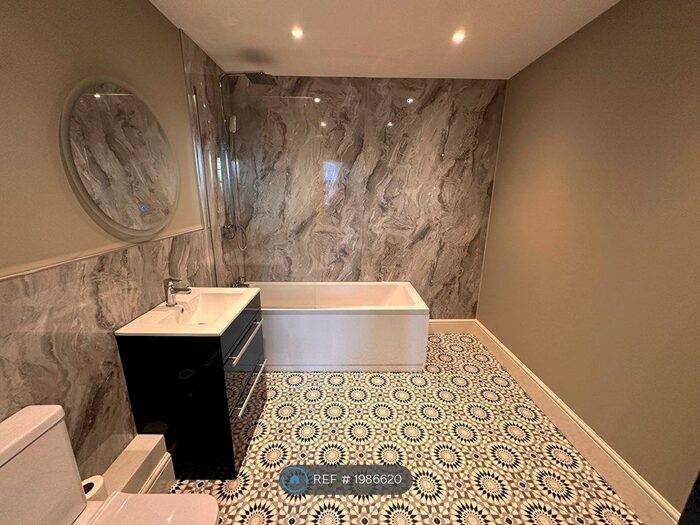 1 Bedroom Flat To Rent In Victoria House, Worcester, WR1