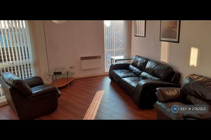1 Bedroom Flat To Rent In Boston Street, Manchester, M15