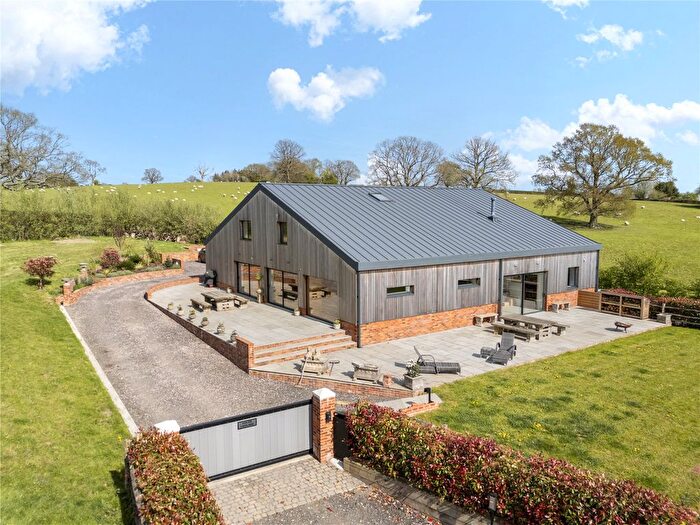 4 Bedroom Barn Conversion For Sale In Spode Lane, Cowden, Edenbridge, Kent, TN8