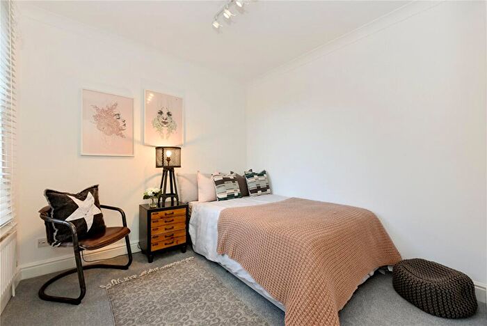 4 Bedroom Terraced House To Rent In Queen's Grove, St. John's Wood, London, NW8