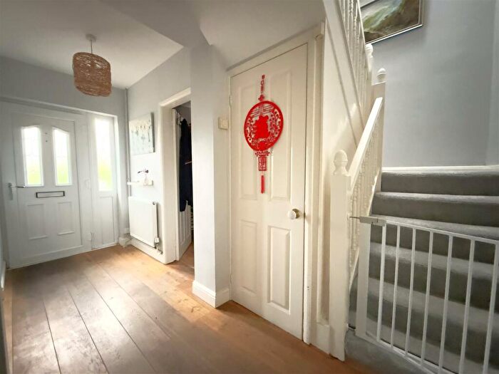 6 Bedroom Detached House For Sale In Main Street, Langar, NG13