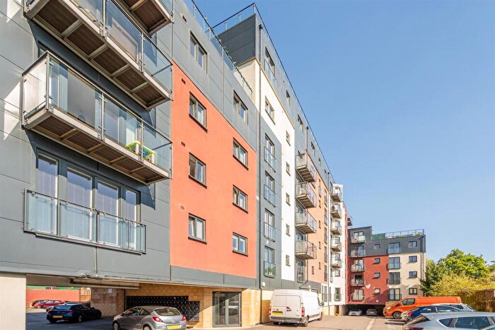 1 Bedroom Apartment To Rent In Solihull Heights, Sheldon, B26