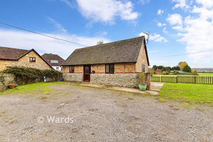 1 Bedroom Barn Conversion For Sale In Pratling Street, Aylesford, Kent, ME20