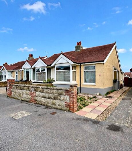 2 Bedroom Semi-Detached Bungalow For Sale In Arundel Road, Gosport, PO12