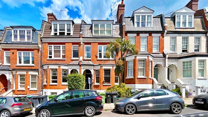2 Bedroom Flat To Rent In Milton Avenue, Highgate, N6