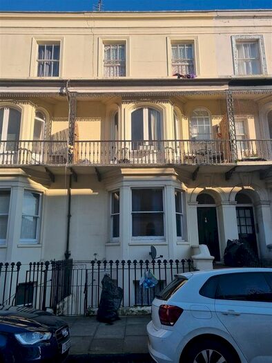 1 Bedroom Flat To Rent In Augusta Road, Ramsgate, CT11