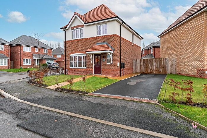 4 Bedroom Detached House For Sale In Fielders Close, Northwich, CW8