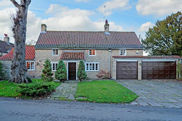 4 Bedroom Detached House For Sale In Barker Hades Road, Letwell, S81