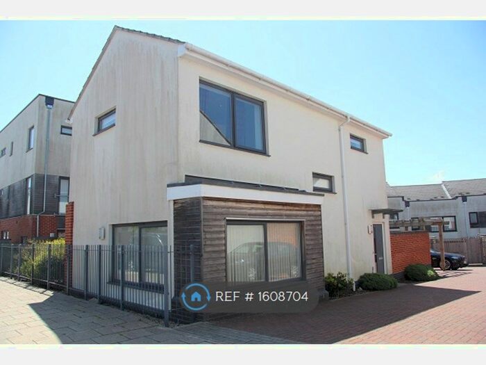 2 Bedroom Detached House To Rent In Kettle Street, Colchester, CO4