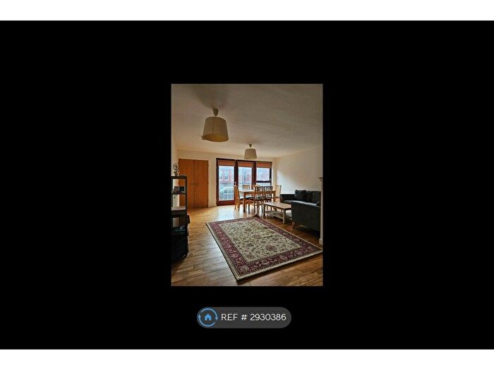 3 Bedroom Flat To Rent In Hotspur St, Glasgow, G20