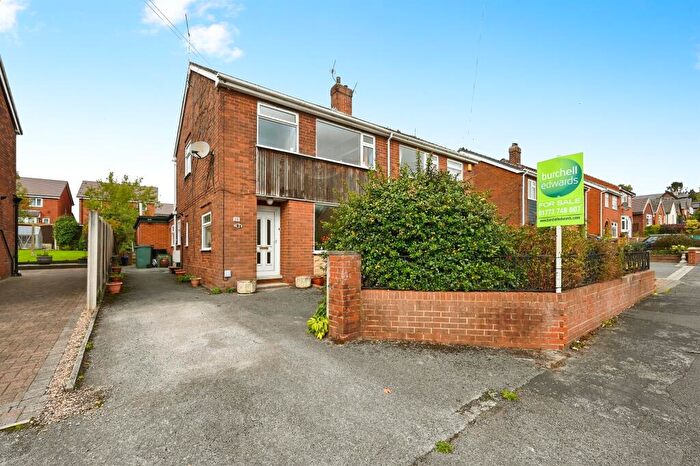 3 Bedroom Semi-Detached House For Sale In Queen Street, Waingroves, Ripley, DE5