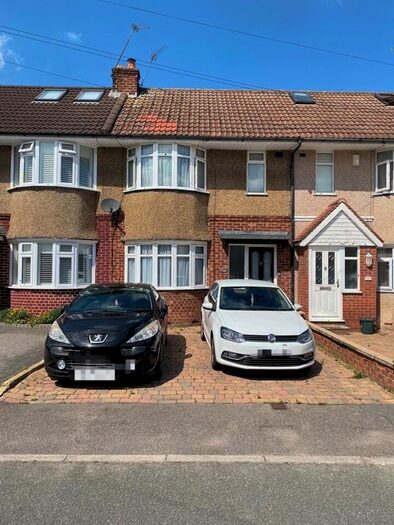 2 Bedroom House To Rent In Westfield Way, London, HA4