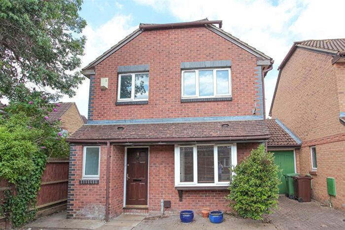 3 Bedroom Detached House To Rent In Ockley Brook, Didcot, OX11