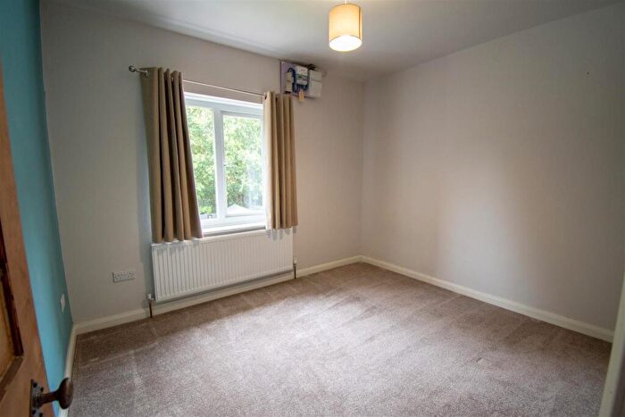 3 Bedroom Terraced House For Sale In Hill Street, Ripley, DE5