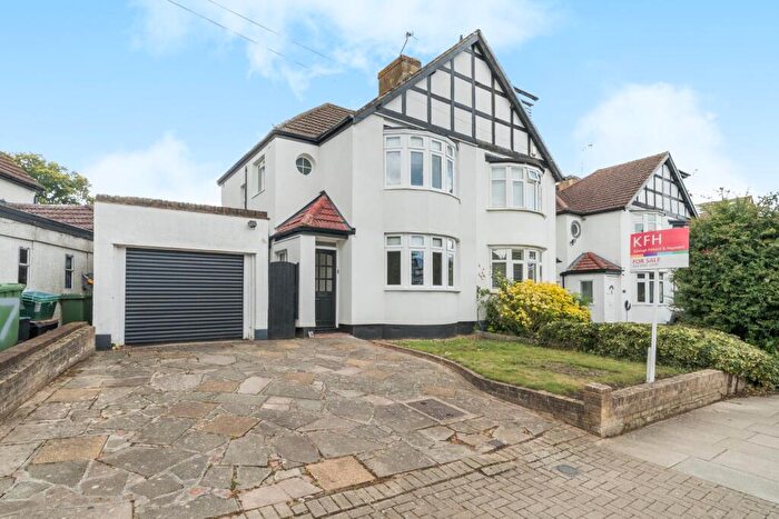 3 Bedroom Semi-Detached House For Sale In Hayes Wood Avenue, Hayes, Bromley, BR2