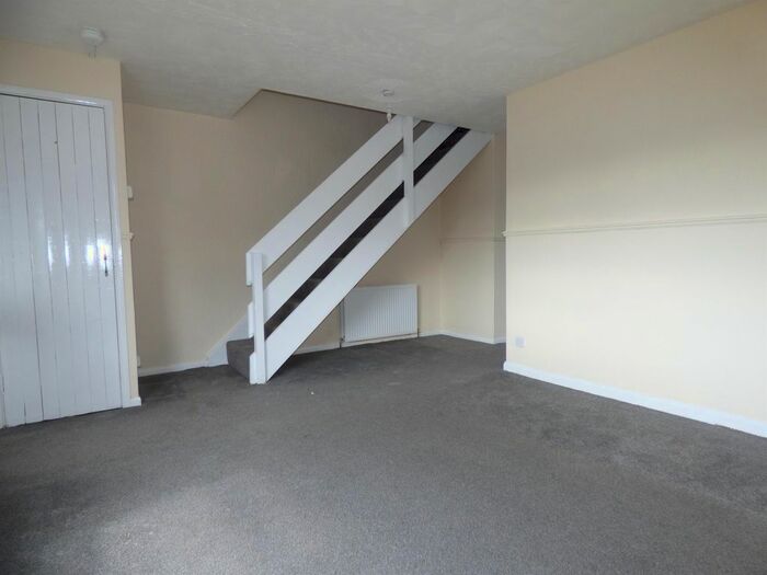 2 Bedroom End Of Terrace House To Rent In Glenkiln Walk, Dumfries, DG2