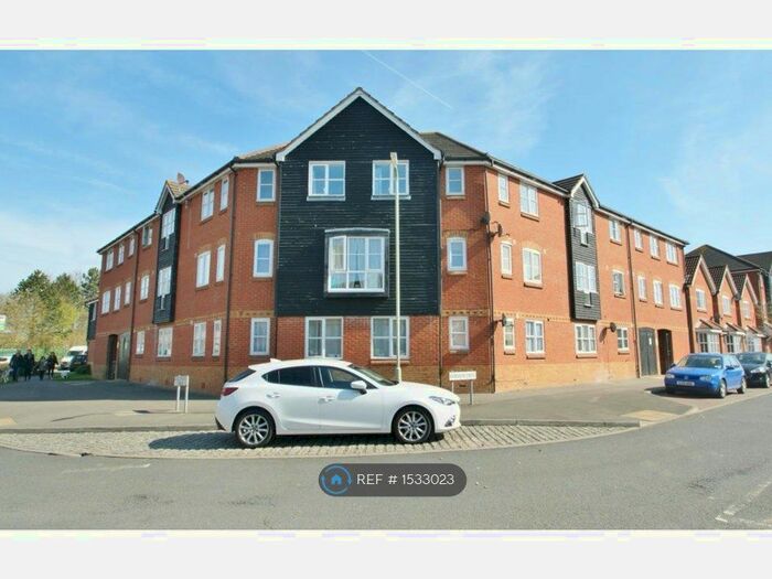 2 Bedroom Flat To Rent In Jacob's Oak, Ashford, TN24