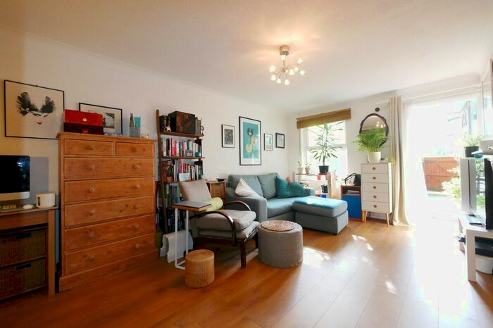 1 Bedroom Flat To Rent In Freemasons Road, London E16