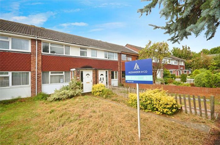 3 Bedroom Terraced House For Sale In Rowland Way, Aylesbury, Buckinghamshire, HP19