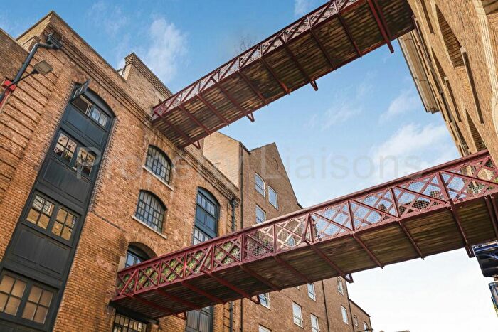 1 Bedroom Apartment For Sale In St Thomas Wharf, Wapping High Street, London, E1W