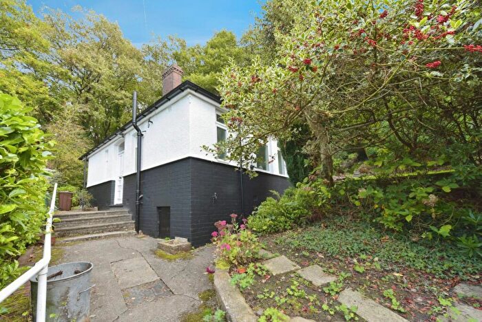 2 Bedroom Bungalow For Sale In Roxton Road, Sheffield, South Yorkshire, S8