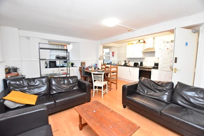 1 Bedroom Semi-Detached House To Rent In Saint Paul's Road, Bristol, BS8