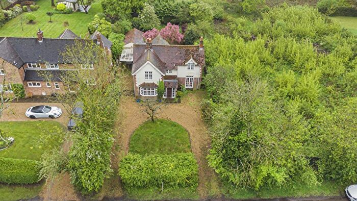 4 Bedroom Detached House For Sale In Chapel Lane, Letty Green, Hertford, SG14