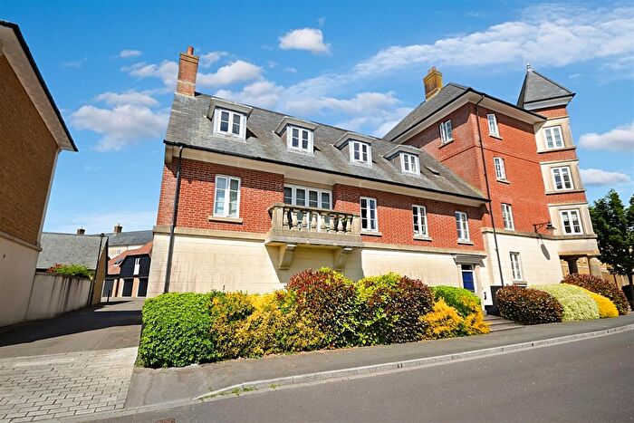 2 Bedroom Apartment For Sale In Woodlands Crescent, Poundbury, DT1