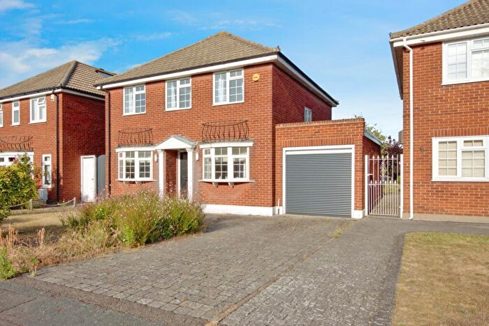 4 Bedroom Detached House For Sale In Lodwick, Shoeburyness, Southend-on-Sea, Essex, SS3